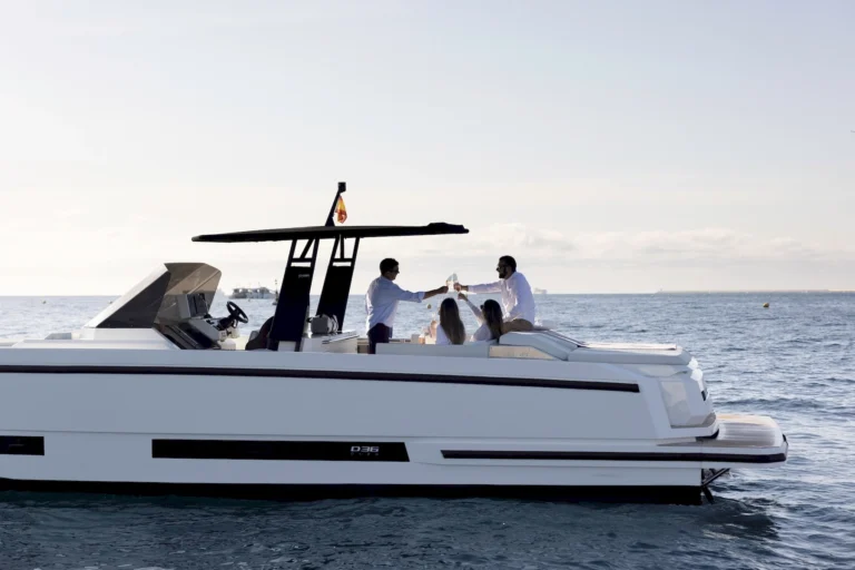 BOAT RENTAL IN IBIZA AND FORMENTERADE ANTONIO YACHTS IBIZA D36 OPEN HAVANA 1 CHARTER IBIZA www.deantonioyachtsibiza.com 3_resultat_resultat_resultat